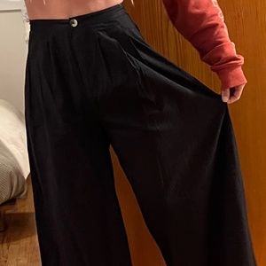 Doen black high waisted pants